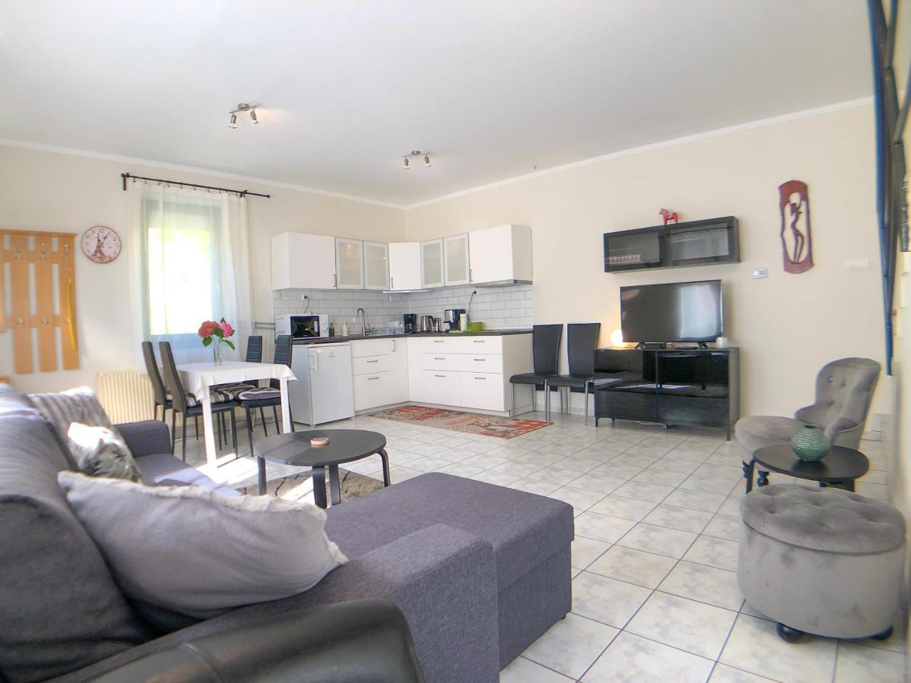 Biro Apartman Zalakaros Extérieur photo